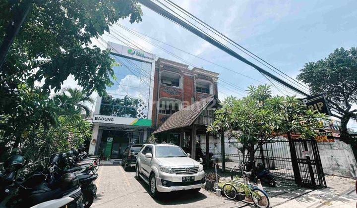 shophouse for long term rent on jl raya kuta 1