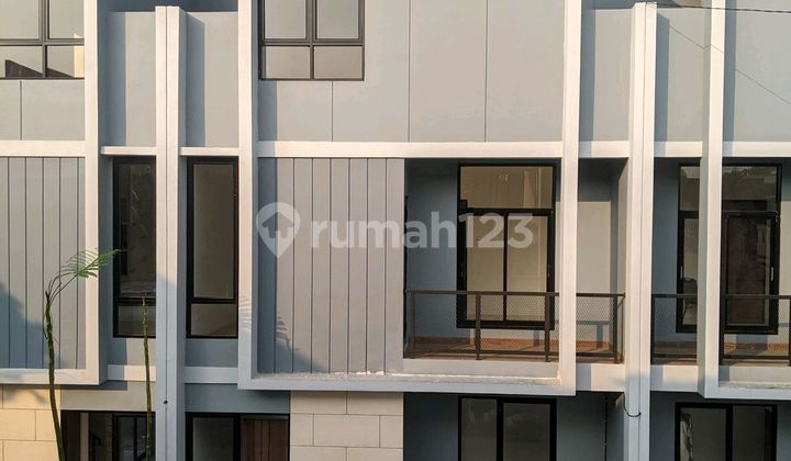 Hunian 3 Lantai Di Bsd City Dp 0% di Jl. Buaran-Bsd, Ciater, Serpong, Kota Tangerang Selatan, Banten, Indonesia, 15310, Ciater Hunian 3 Lantai Di Bsd City Dp 0% di Jl. Buaran-Bsd, Ciater, Serpong, Kota Tangerang Selatan, Banten, Indonesia, 15310, Ciater