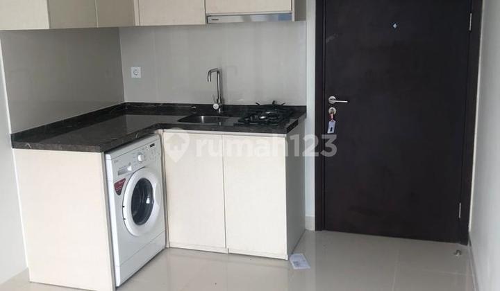 For rent Puri Mansion apartment Type 2 bedroom private lift semi furnished For rent Puri Mansion apartment Type 2 bedroom private lift semi furnished