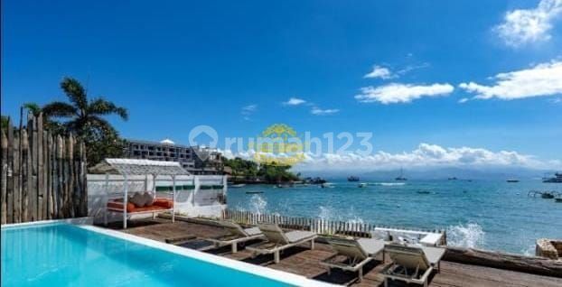 Villa indah view pantai nusa penida bali