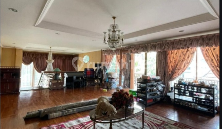 Luxury 2-Storey House in Simprug Golf, South Jakarta