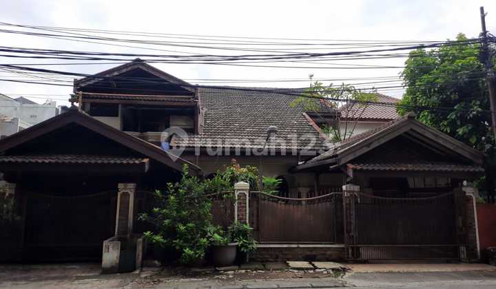 Dijual Rumah Tinggal Pinggir Jalan Besar Lokasi Strategis Di Rawamangun, Jakarta Timur