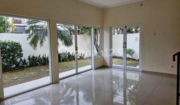 Rumah 2 Lantai Siap Huni Lingkungan Tenang dan Strategis D Andara Depok . 2