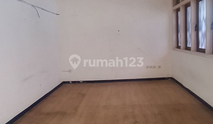 Well-Maintained 1-Story House in a Comfortable and Quiet Environment, Strategically Located in Pondok Indah, South Jakarta