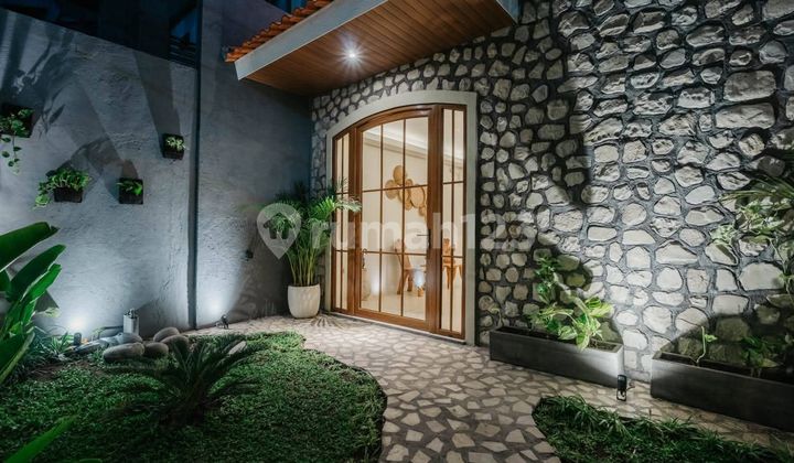 Villa Premium Siap Huni Area Strategis Di Seminyak Bali 2