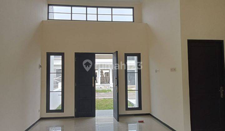 RUMAH ISTIMEWA DI JOMBANG JAWA TIMUR DEKAT PESANTREN 4