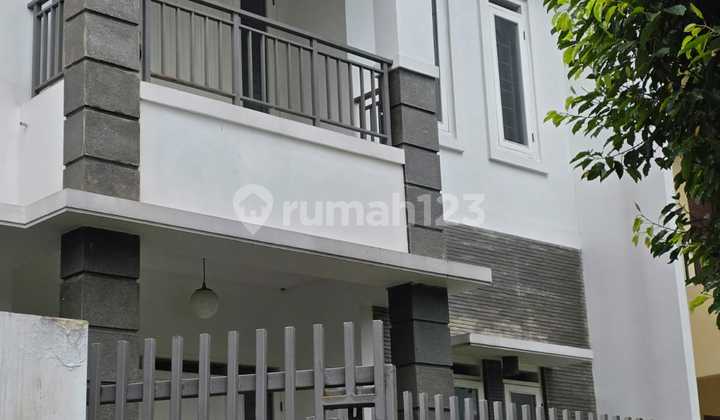 Rumah, 2 Lantai, SHM, Siap Huni Batununggal, Bandung.