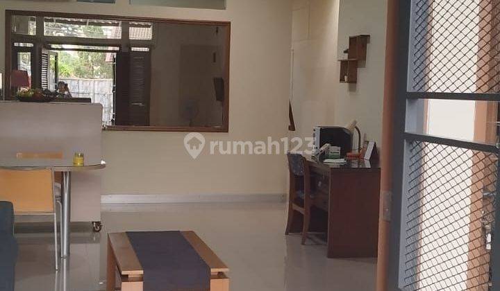 Rumah Full Furnish dan siap huni Surya sumantri 1