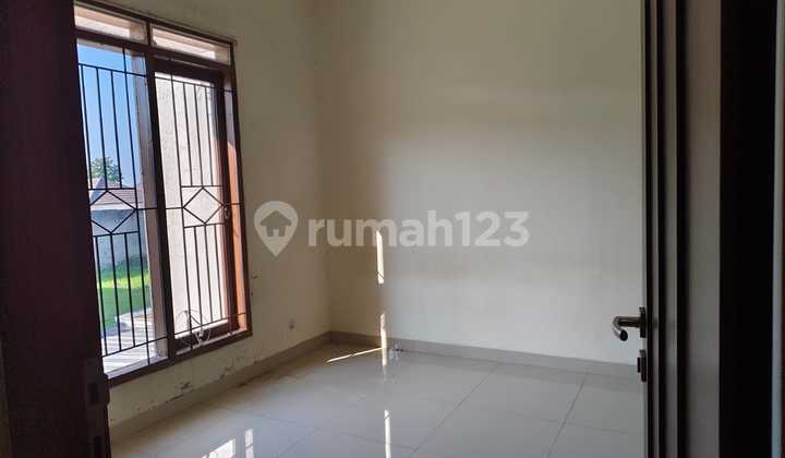 Jual Rumah 2 Lantai Terawat Di Setramas Residence 2