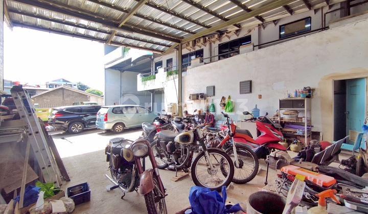 Gudang dan kantor   dekat tol di Jalan Raya Jakarta - Bogor Kota Depok 3