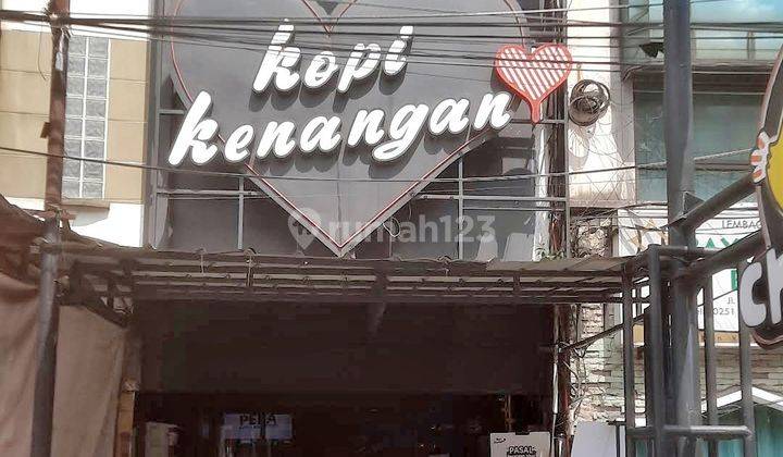 Ruko 3,5 Lantai kawasan air mancur jalan jenderal Sudirman Bogor  1