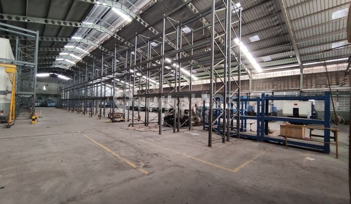 Pabrik dan Gudang di Gunung Putri Dekat Akses Tol 