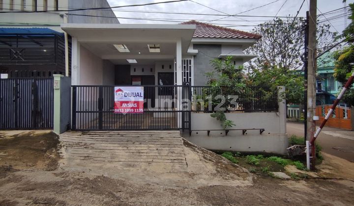 Rumah Hoek Dijual di Cibinong Komplek Bogor Asri