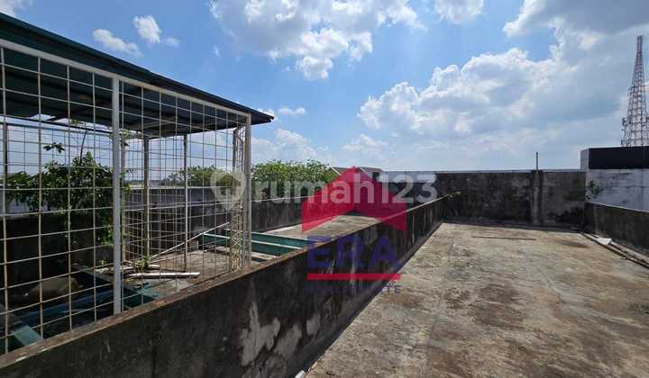 Sultan Abdurrahman Shophouse, move-in ready, suitable for office use, Pontianak.