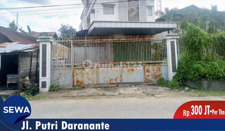 Gedung Jalan Putri Daranante, Pontianak Kalimantan Barat 1