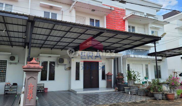 Rumah Fully Furnished Golden City Serdam, Pontianak 1