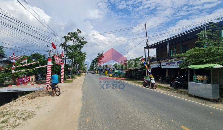 Rumah Tepi Jalan Besar Bambang Ismoyo, Kota Singkawang 6
