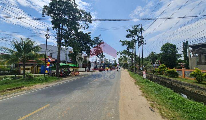 Rumah Tepi Jalan Besar Bambang Ismoyo, Kota Singkawang 9