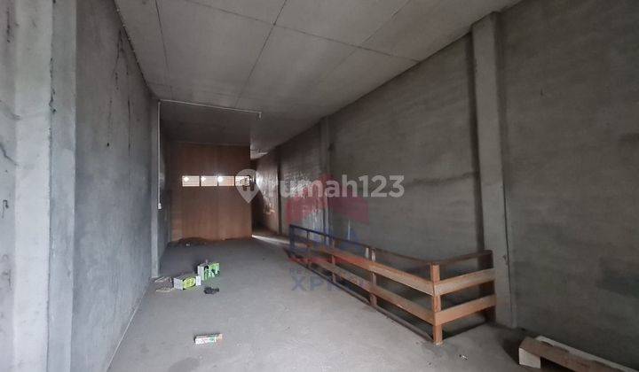 Ruko Tepi Jalan Dekat Dengan Mall Pontianak, Kubu Raya 5