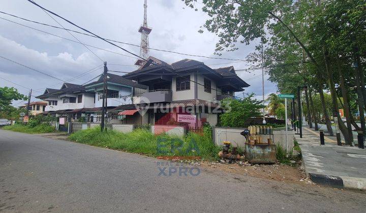 Rumah Tepi Jalan Ahmad Yani Untuk Hotel Komersil Kota Pontianak