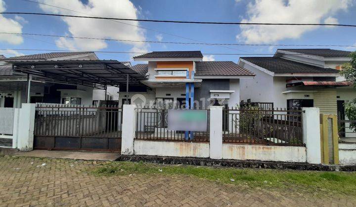 Rumah Tunggal Gemilang Deluxe Ujung Pandang, Pontianak 1