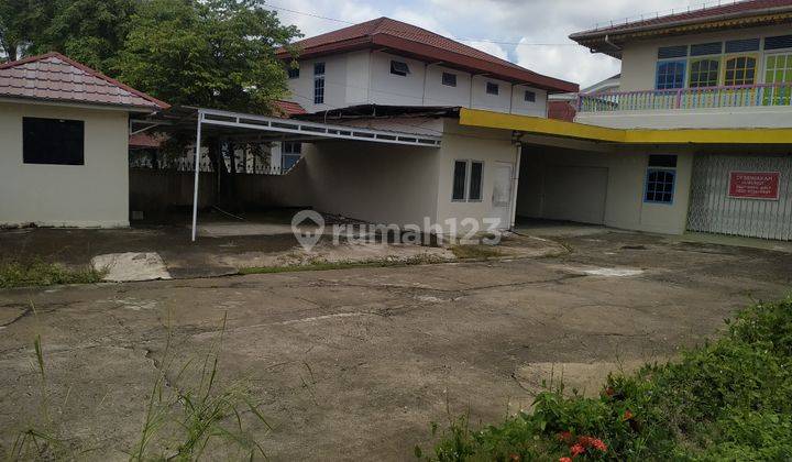 Rumah Tepi Jalan Cocok Untuk Kantor Jl Aris Margono, Pontianak 2