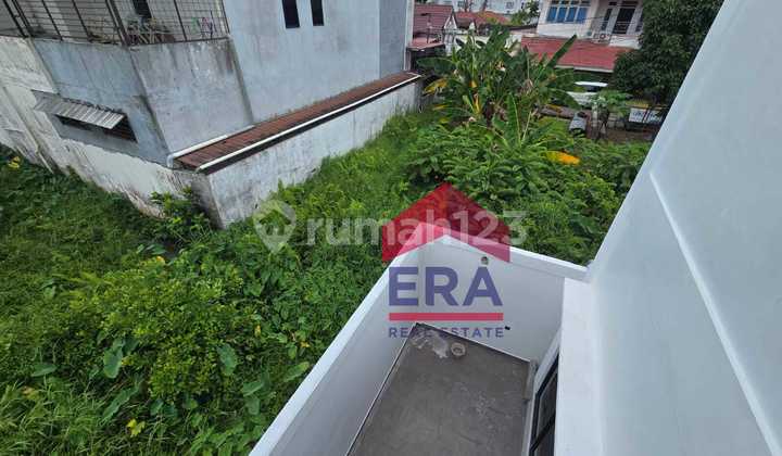 Rumah Baru Lokasi karya baru tengah, pontianak 2