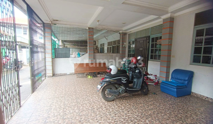 Rumah Tengah Kota Gang bangau merdeka, Pontianak 2