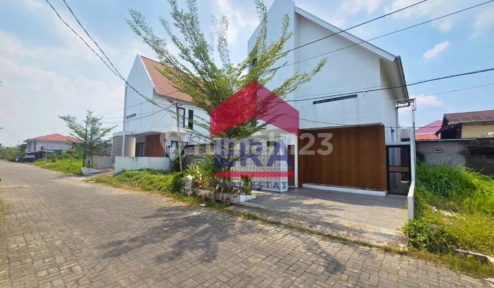 Rumah Inner Court Yard Sungai Raya Dalam, Kubu Raya Rumah Inner Court Yard Sungai Raya Dalam, Kubu Raya