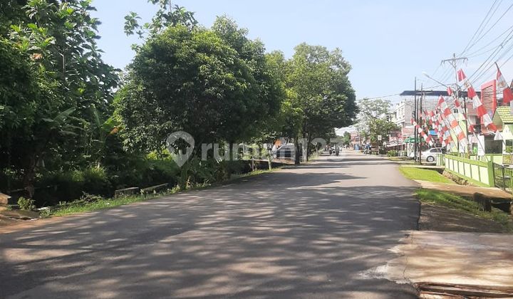 4-unit shophouse plus warehouse located in Purnama 2, Pontianak 2