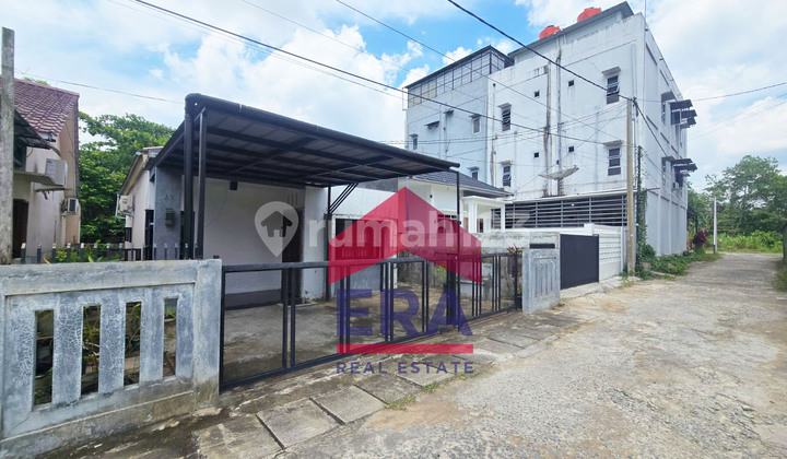 Rumah tunggal Gang Amanah Paris 2, Pontianak