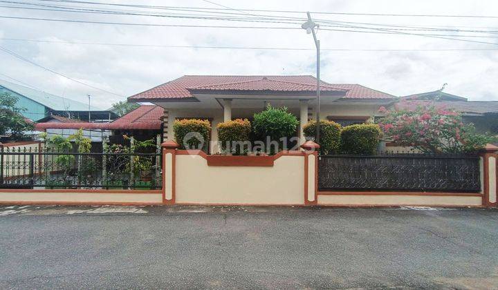 Rumah Tengah Kota Putri Candramidi Gg Trijaya, Pontianak Kota 1