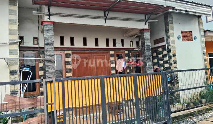 Dijual Rumah Siap Huni di Kampungan Anggrekloka BSD Dijual Rumah Siap Huni di Kampungan Anggrekloka BSD