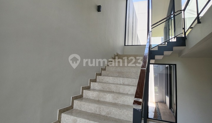 Sell Luxury House Lyndon Navapark Bsd 2