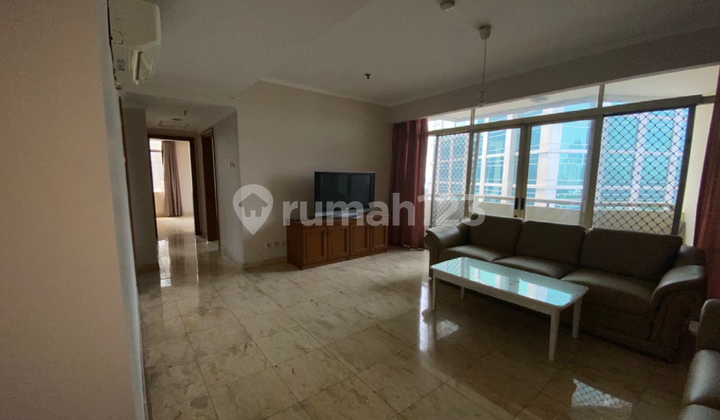 3BR Apartment in Slipi, Strategic Location and Attractive Price!