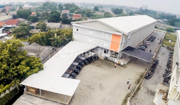 Dijual Gudang Luas dan Strategis di Pinggir Tol Bintara, Bekasi