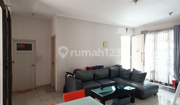 Jual Cepat Rumah 3 Kamar Furnished di Michelia, Gading Serpong Jual Cepat Rumah 3 Kamar Furnished di Michelia, Gading Serpong