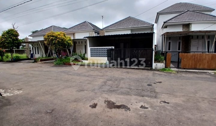 Rumah Siap Huni Sejuk Cluster Pesona Harmoni Town House Kota Sukabumi 2