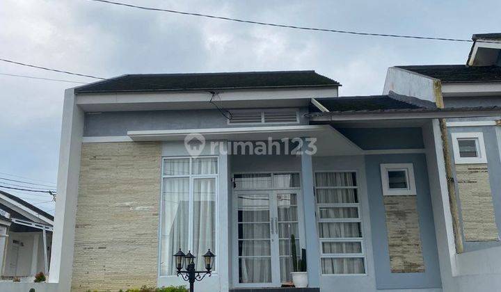 Rumah Sejuk Kawasan Wisata Selabintana Minimalis View Pegunungan 1