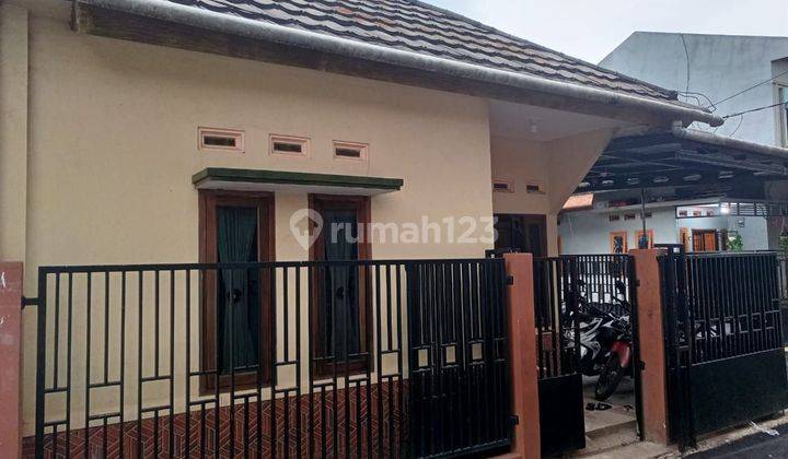 Rumah Strategis Dekat Pasar Cisaat Sukabumi Siap Huni 2