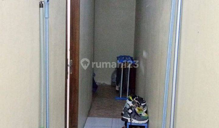 Rumah Strategis Dekat Pasar Cisaat Sukabumi Siap Huni 2