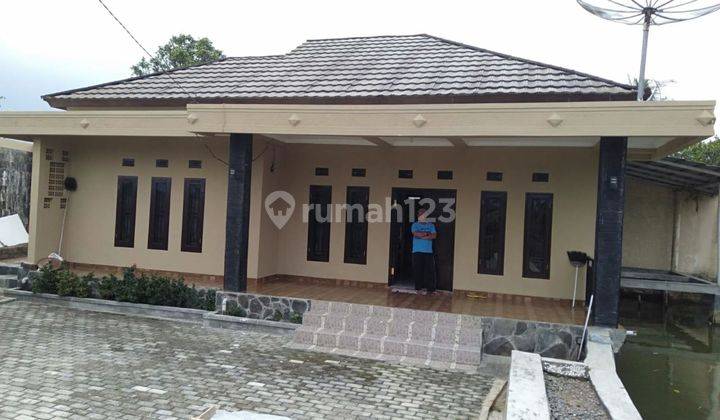 Dijual Villa Ada Kolam Ikan Lokasi Strategis Dekat Ipb Kota Sukabumi 1