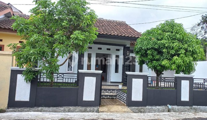 Rumah SIap Huni PErum Taman Genting Puri Baros Kota Sukabumi Hook Rumah SIap Huni PErum Taman Genting Puri Baros Kota Sukabumi Hook