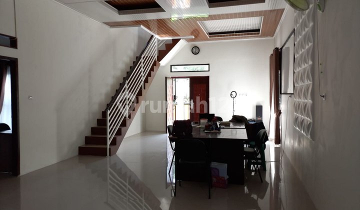Luxurious 2-Story House in Downtown Sukabumi by Architect Maswindo