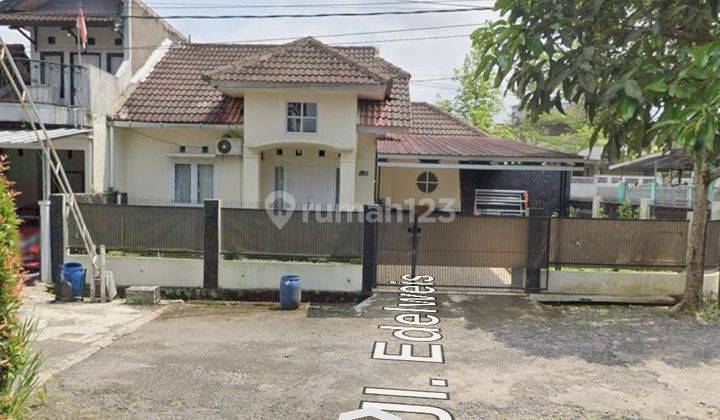 Rumah Dijual Puri Cibeureum Hook Siap Huni Depan Taman 2