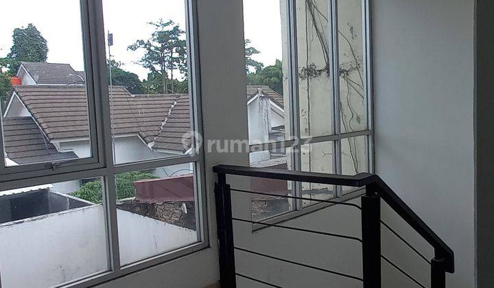 Dijual Rumah 2 Lantai Unfurnished SHM di Cluster Garden Groove, Tangerang 2