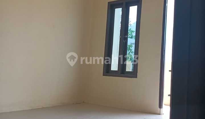Rumah Siap Huni di Citayam Dengan Design Compact House Modern 7