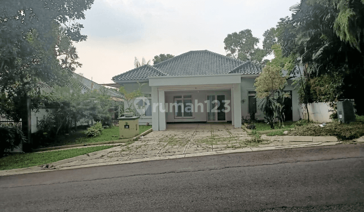 Rumah 2 Lantai Dengan Backyard Luas Sentul City, Bogor 1