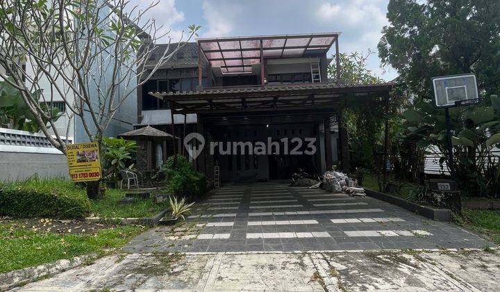 Rumah 2 Lantai Dengan Backyard Luas Sentul City, Bogor 1