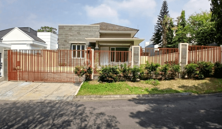 Disewakan Rumah Minimalis Siap Huni Sentul City, Bogor 1